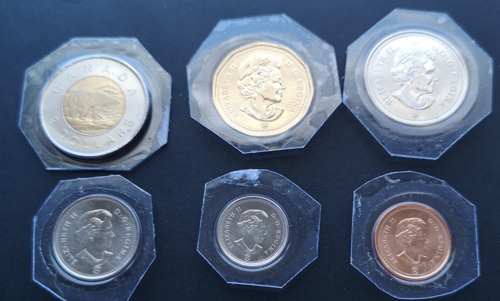 ***CANADA 2007 UNCIRCULATED SEALED COINS SET ***
