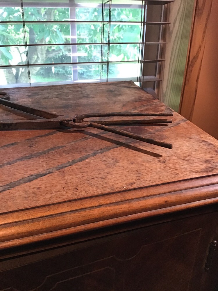Antique CS Osborne & Co Leather Clamp Etc Tool