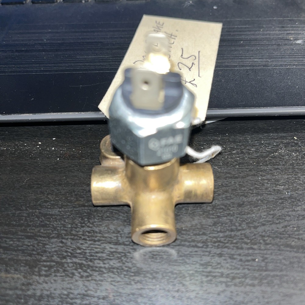 BRASS 5 Way Brake Pipe Union with NEW switch