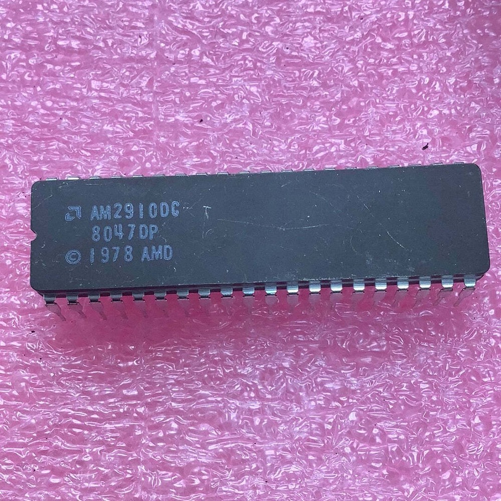 AM2910DC - AMD - 8 Bit slice microprogram sequencer
