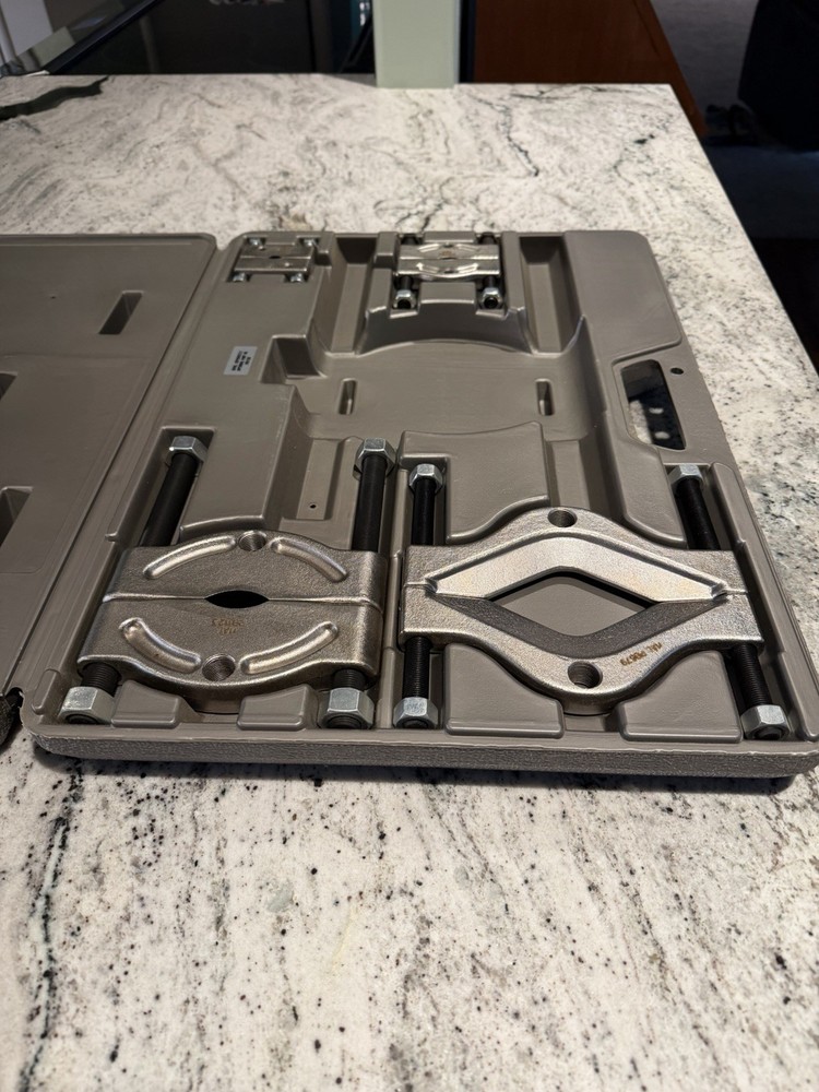 Mac Tools PB900SA Bearing/Pulley Puller Set