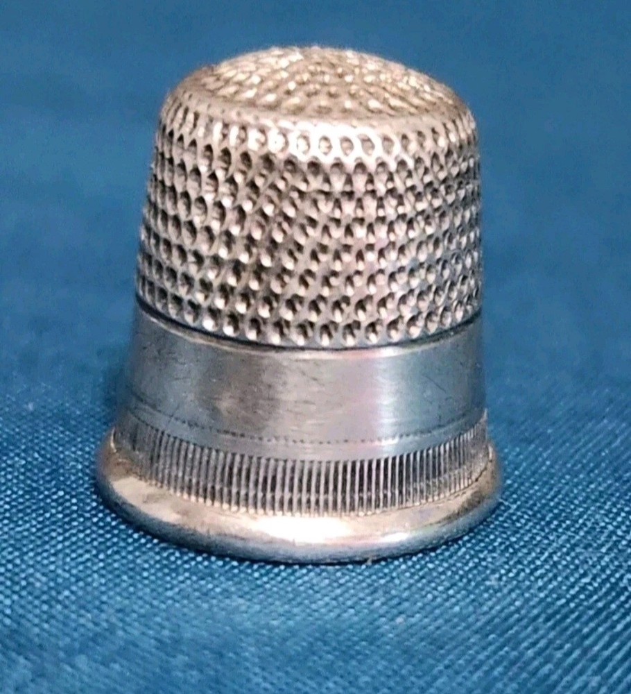 Antique Sterling Silver Thimble Size 7 (No Marker Mark)