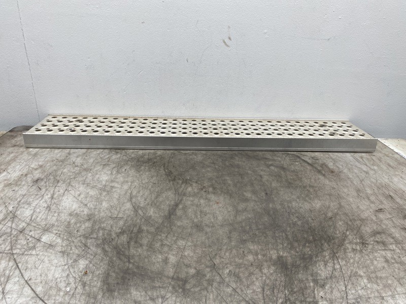 International Step (723-10802)