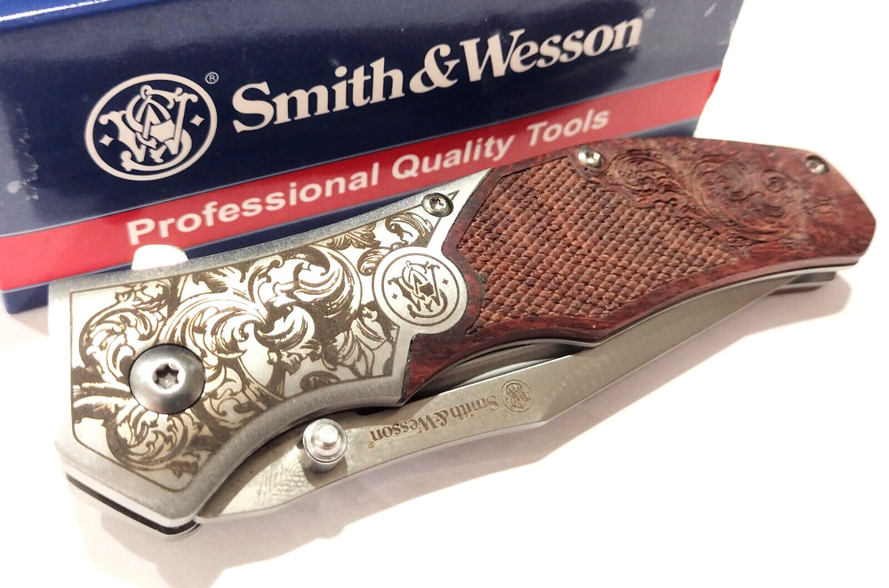 Smith & Wesson Unwavered Linerlock Spring Open Assisted Folding Pocket Knife EDC