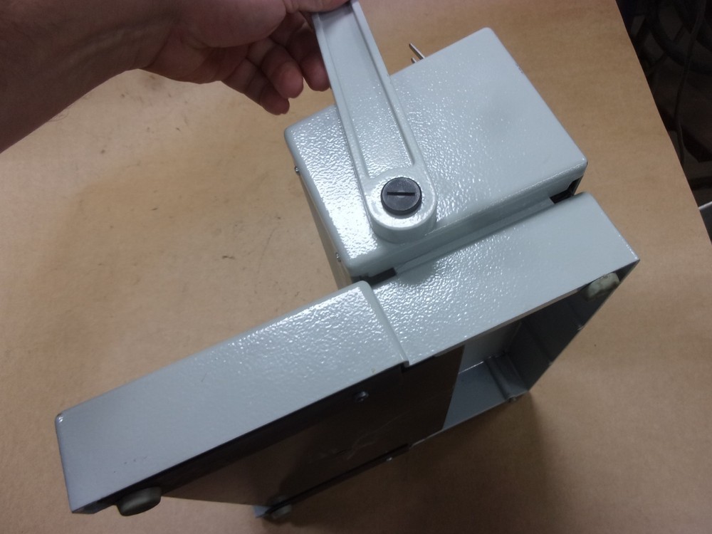 IBIMATIC Manual Hole Punch & Comb Paper Document Book Binding Machine Quartet