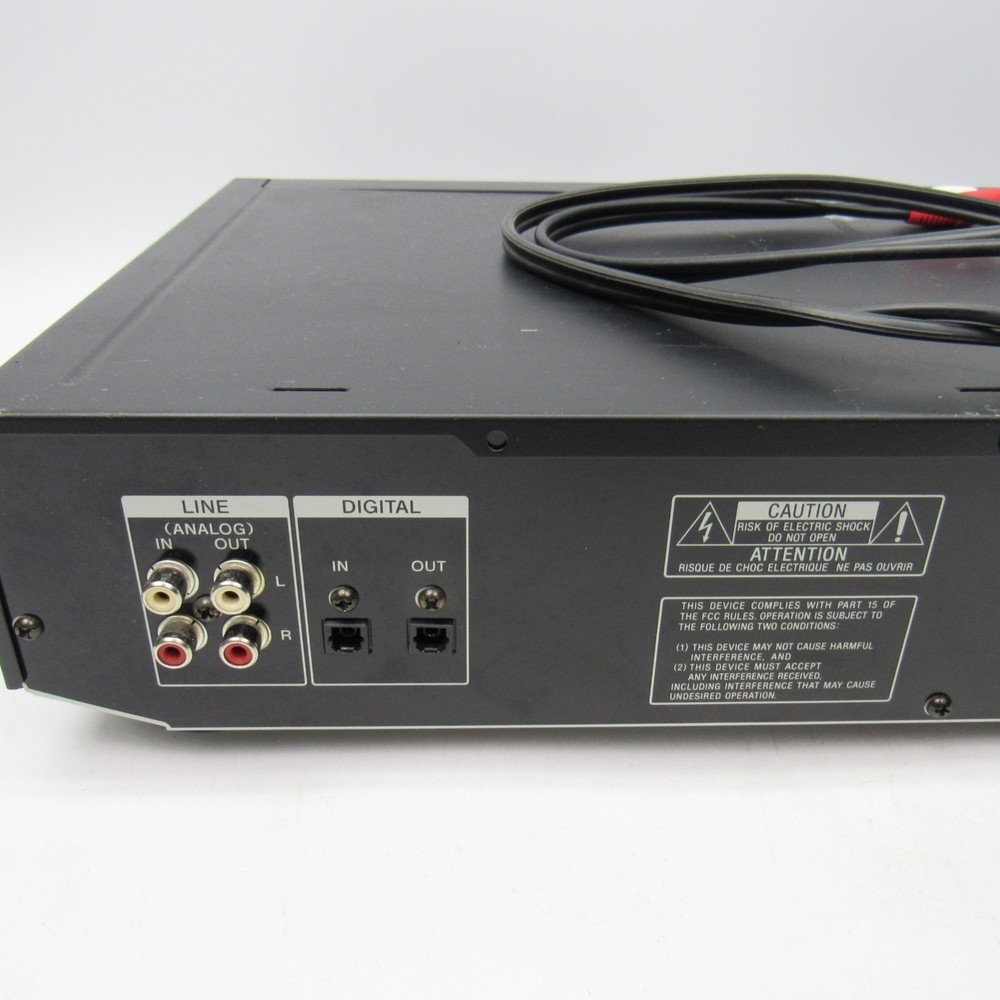 Sony MDS-JE510 MiniDisc Recorder Player - Powers On, Untested; READ