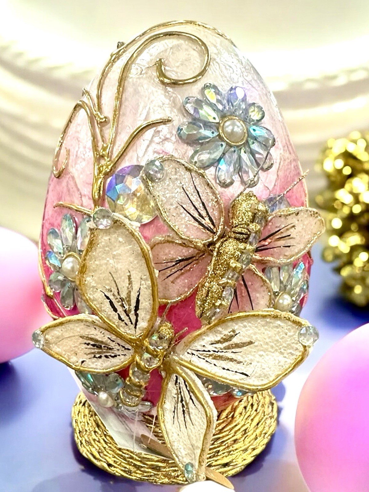 Capiz Easter Egg Figurine 10” Hot Pink Ombré Flowers Jeweled Butterfly Gold  NWT