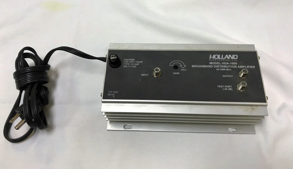 Holland Electronics LLC Model HDA-1000 Broadband Distribution Amplifier