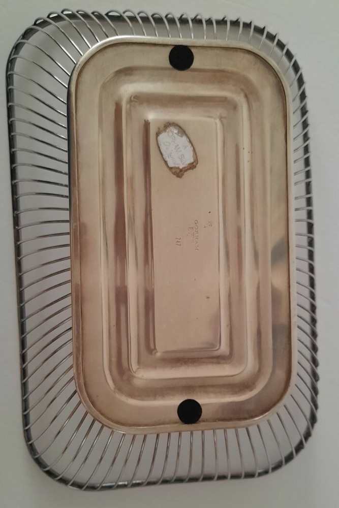 Vintage 11.75 Silver-plate Rectangle Wire Bread Fruit Basket Table Serve Décor