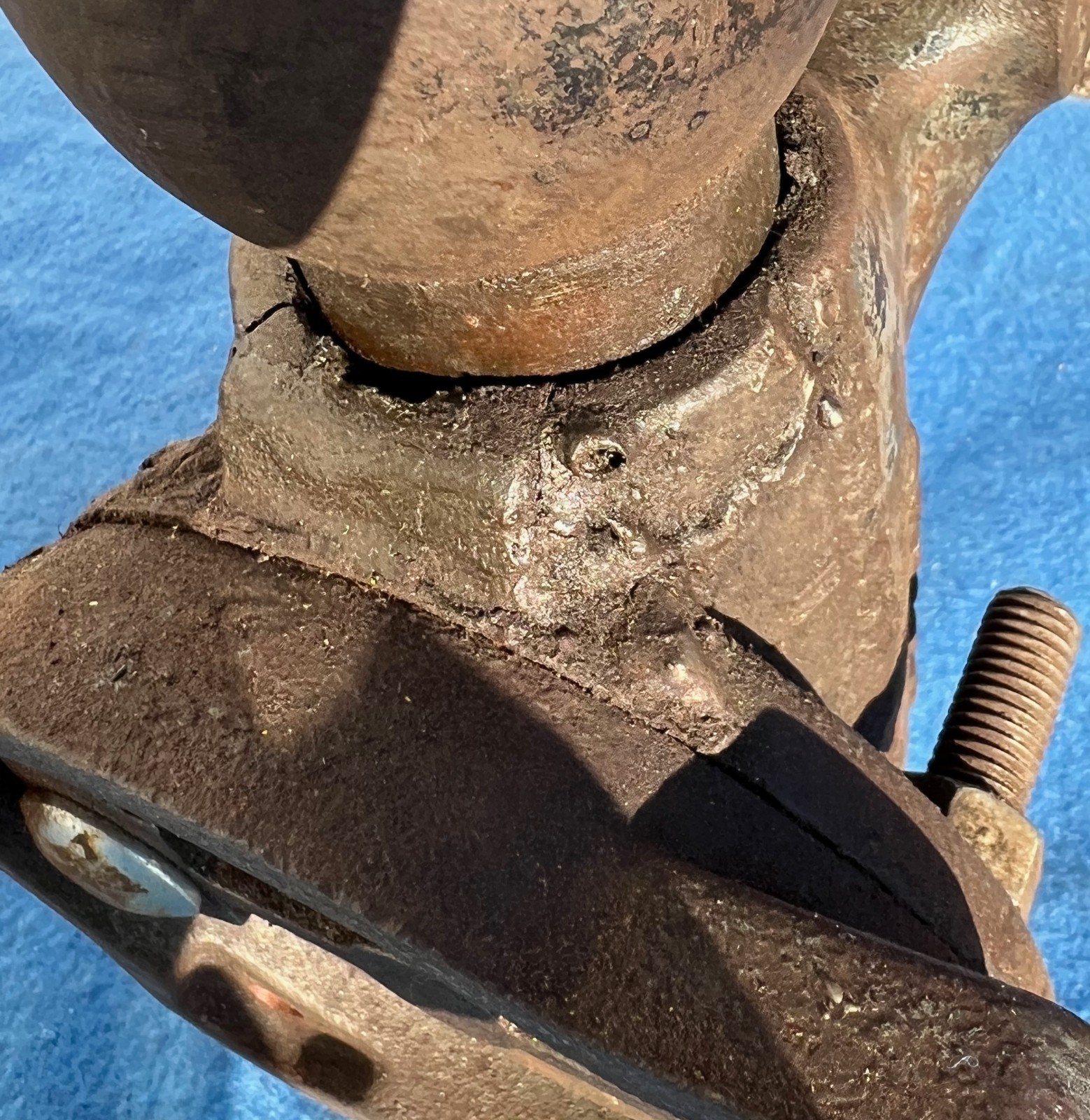 Wilton 3" bullet vise for parts look at pictures