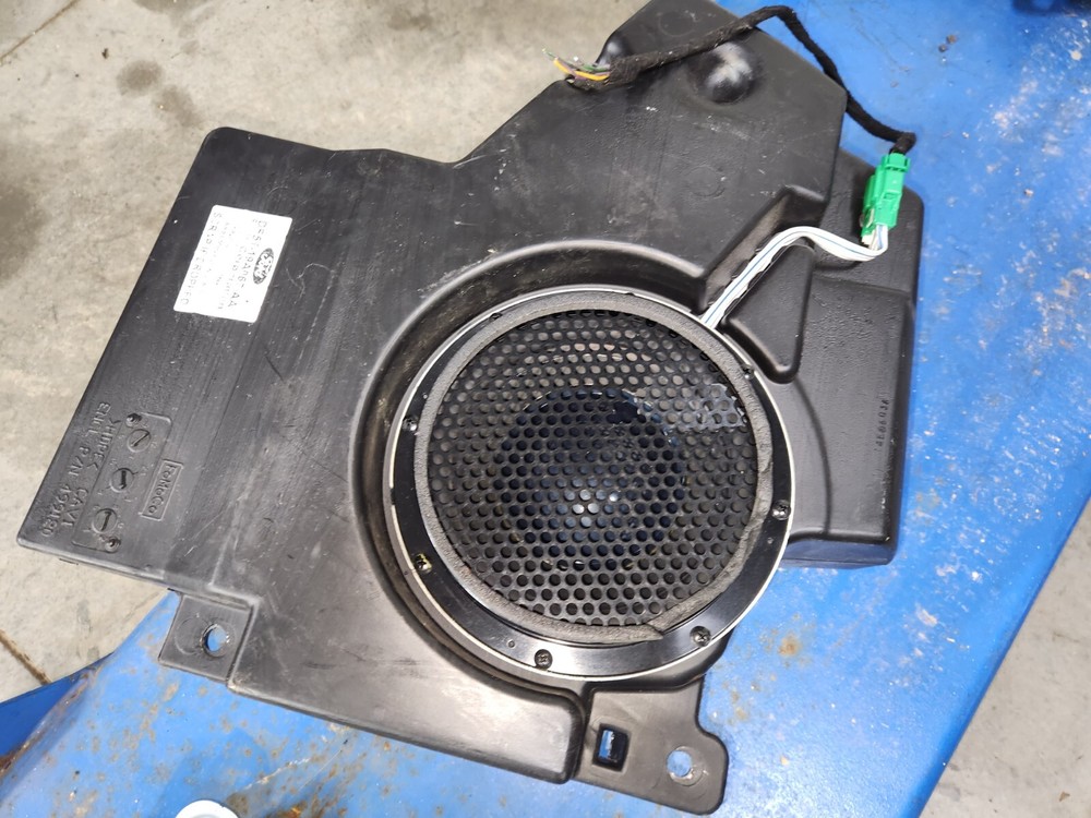 2011-15 Ford Explorer Sony Amp & Sub OE