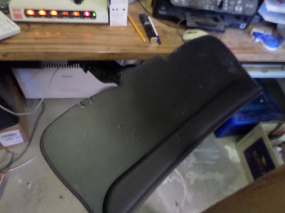 Knoll Under Desk Mount Adjustable Keyboard Tray