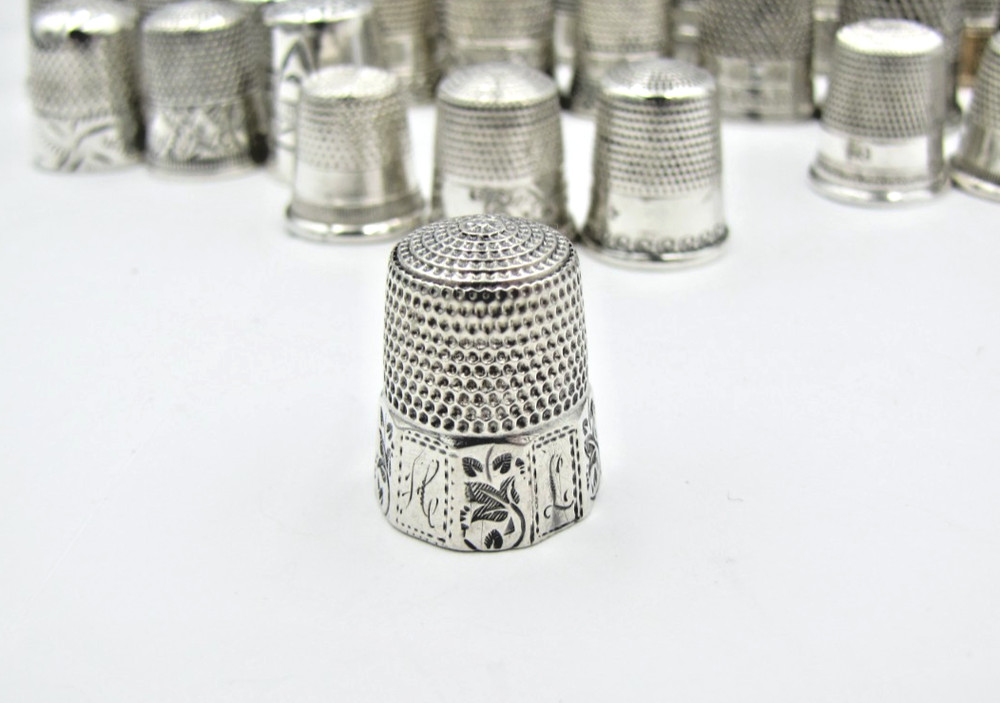 Size-9 Simons Bros. Sterling Silver Thimble Panel Etched Vintage Antique 19thC.