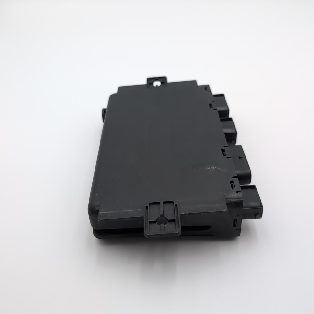 2014 - 2022 BMW I01 I3 Charging Unit Interface Lim Module OEM 9454319