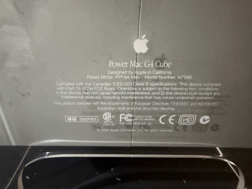 Apple Power Mac G4 Cube Loaded, Working, Complete with KB, Power, Mouse and more