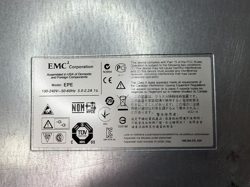 EMC EPE 900-541-006 12-Bay Storage Array SEE NOTES
