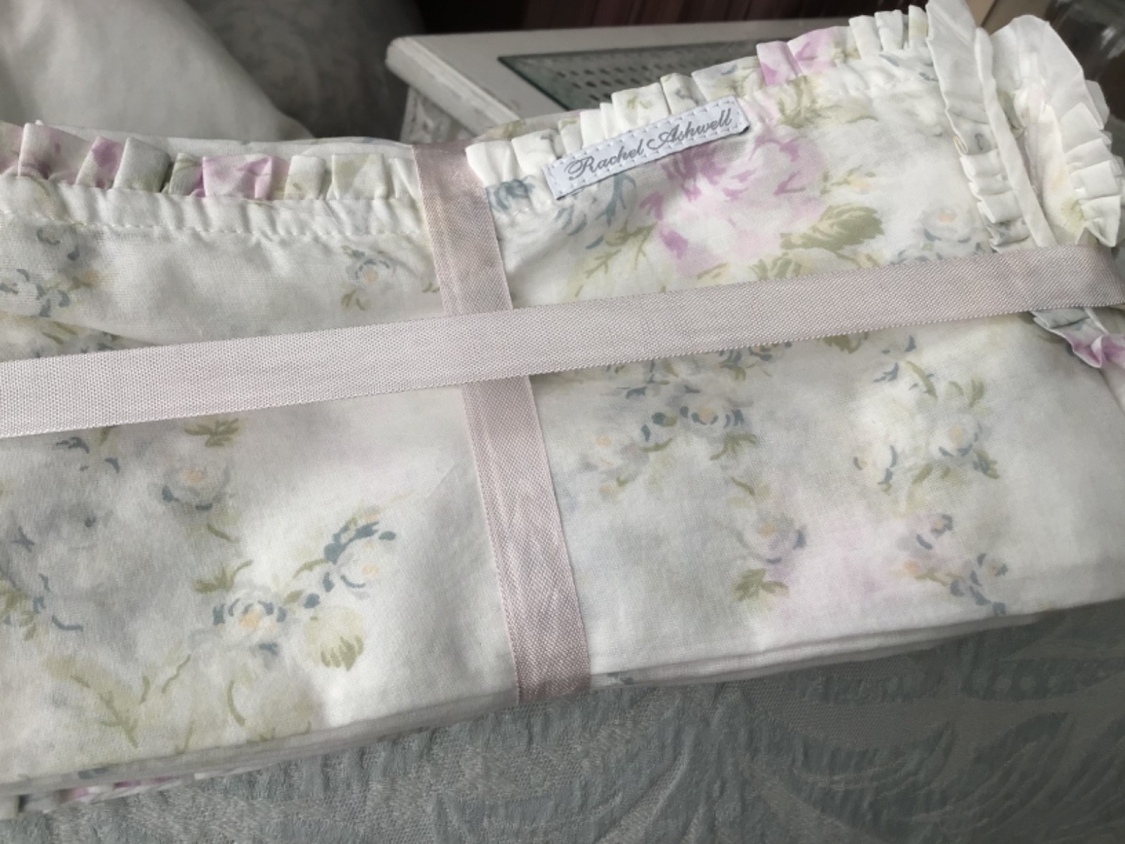 Rachel Ashwell Shabby Chic Couture Lavender Roseblossom Teal Ruffle Napkins S/4