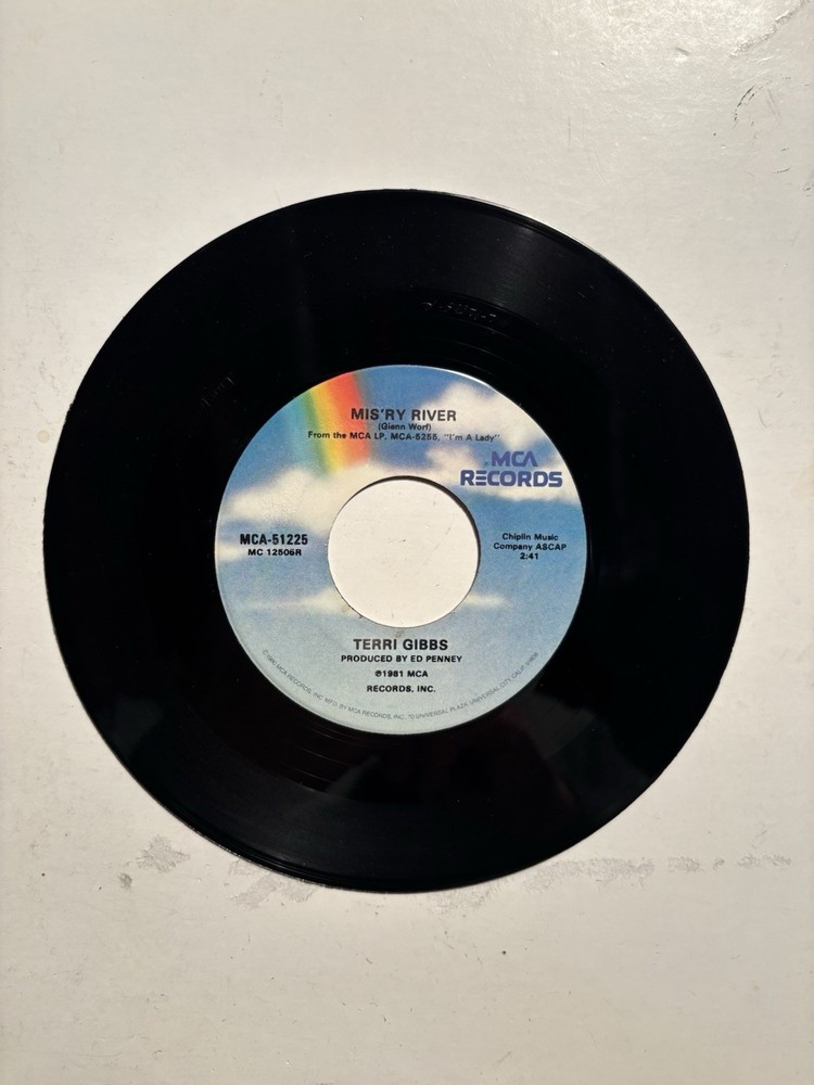 Terri Gibbs “Mis’ry River” MCA 7” 45 Strong VG+
