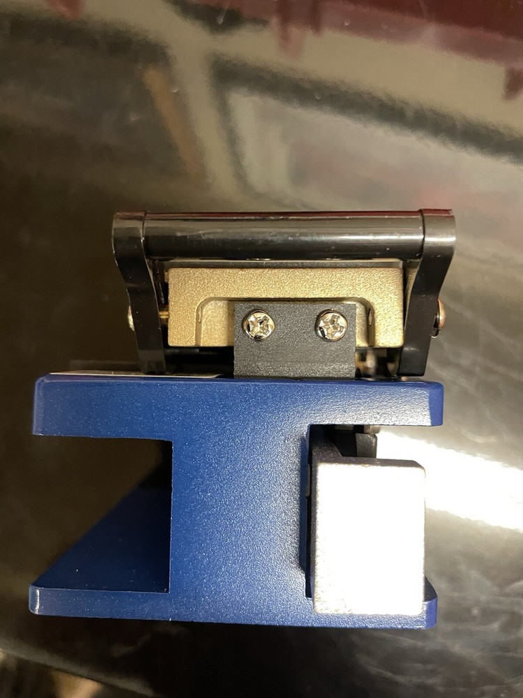 Fiber Optic Cleaver Complete With Adjusting Tools And Instructions.