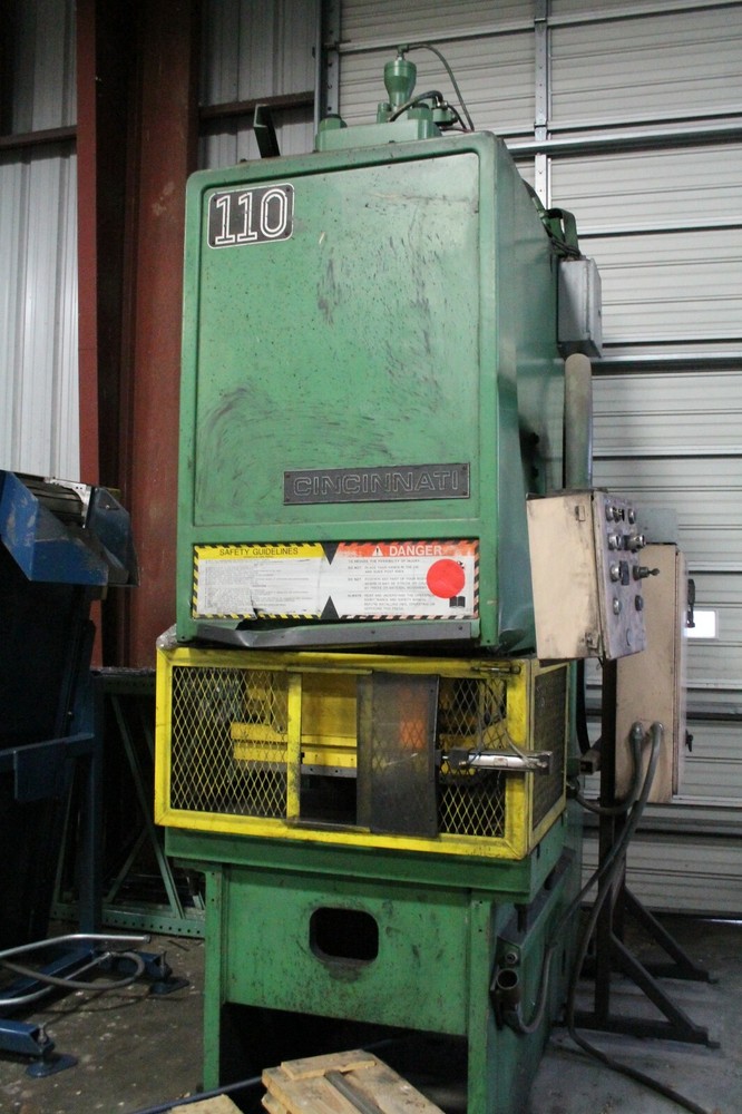 110 CINCINNATI HYDRAULIC PRESS: YODER #65957