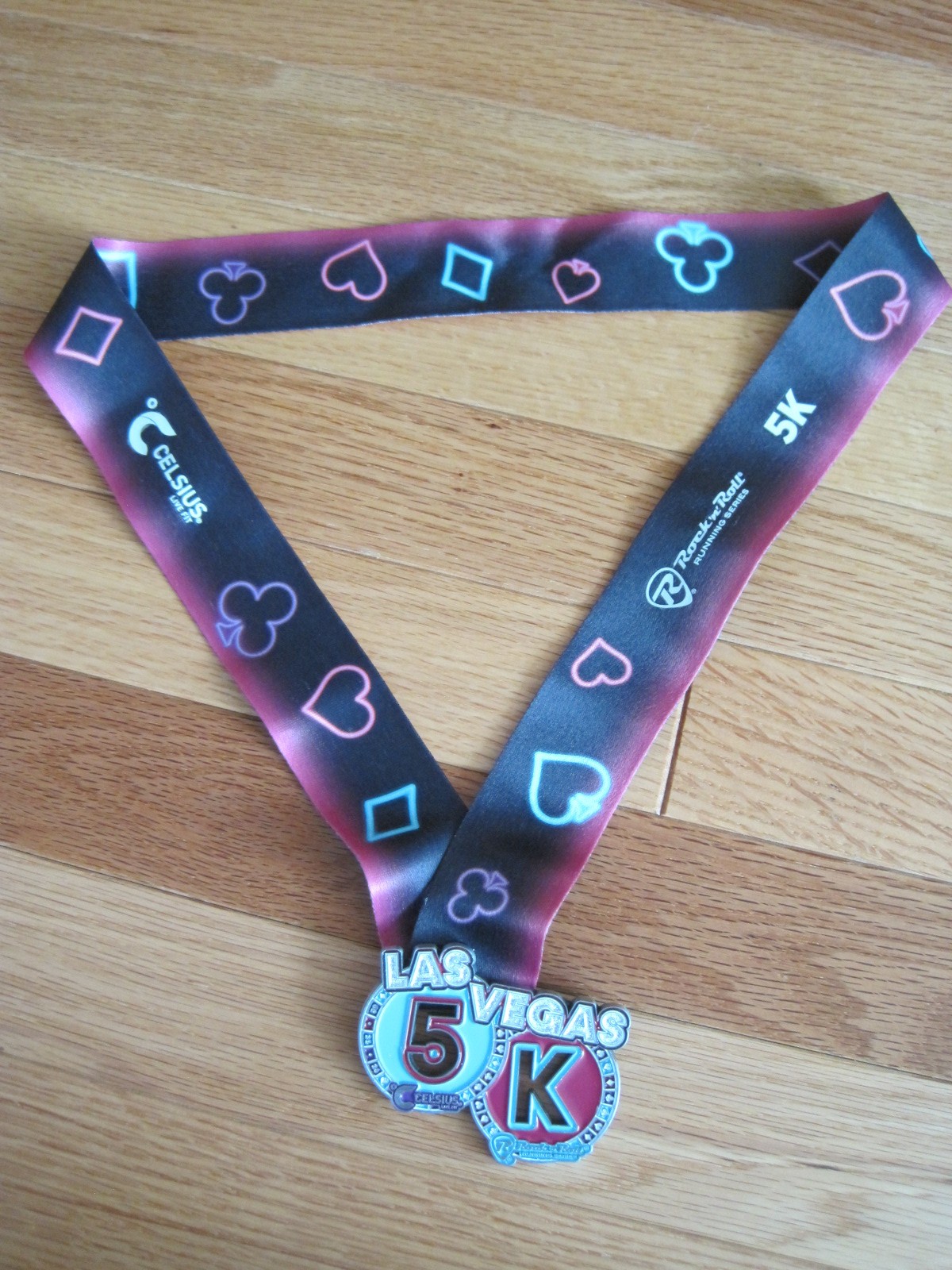 New Unworn 2026 Rock N Roll Running Series Las Vegas 5K Medal