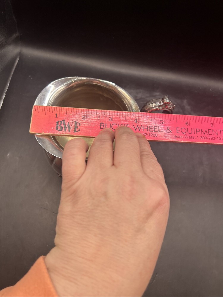 Leonard Silver Plated Creamer Footed READ