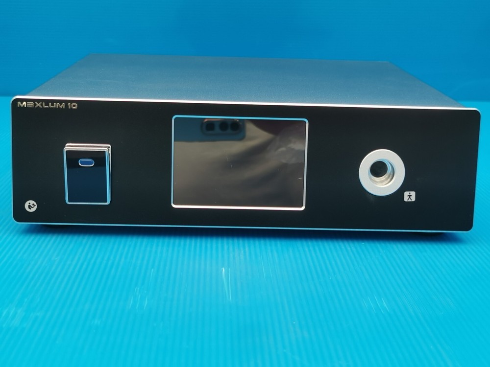 MAXLUM 10 Light Source 100W LED