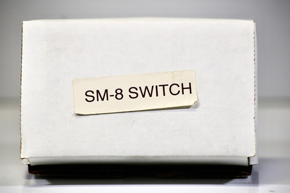 Springtree SM-8 DMX Control Station 8-Scene Recorder Switch Open Box