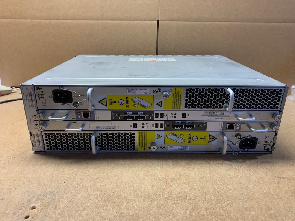 EMC Disk Array Expansion SAS KTN-STL3 15x 3TB HDD 005050596 2x Controller