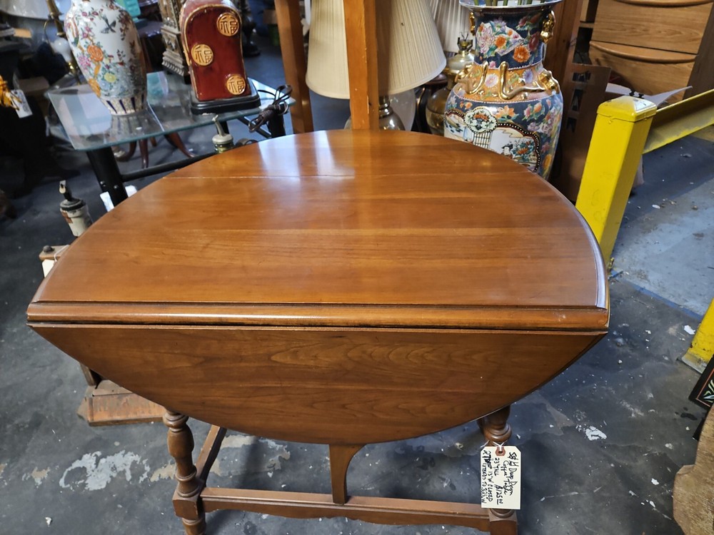 Vintage Pennsylvania House Drop Leaf End Table Solid Cherry Oval
