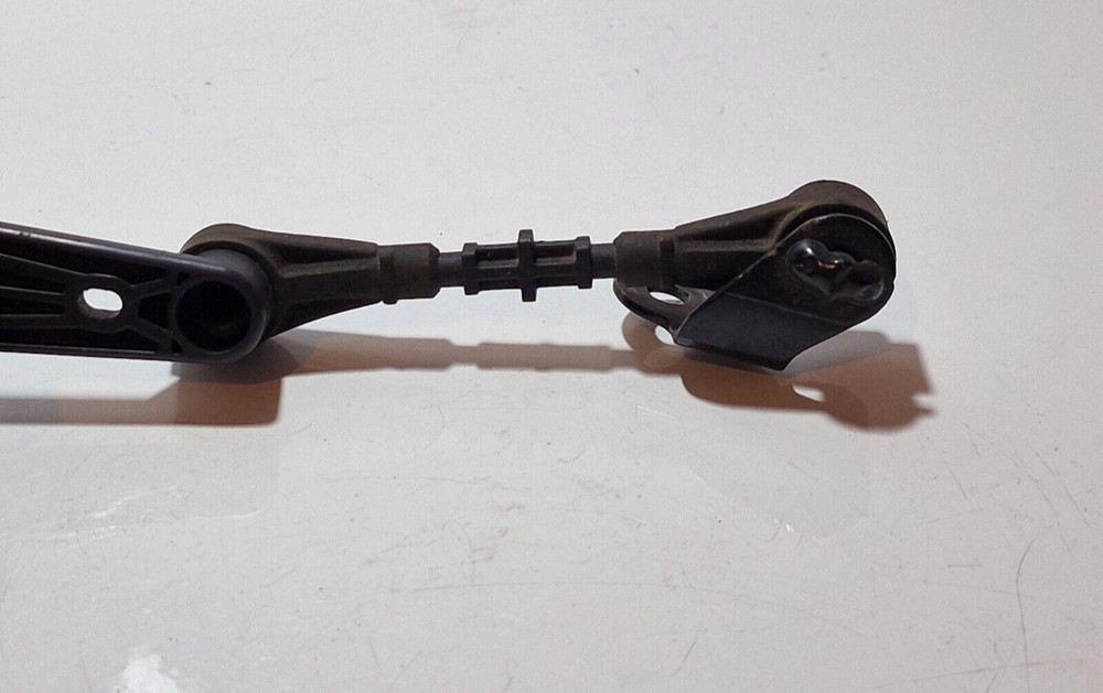 EVOQUE L551 DISCOVERY L550 E-PACE REAR RIGHT HEIGHT LEVEL SENSOR J9C3-3C097-AA