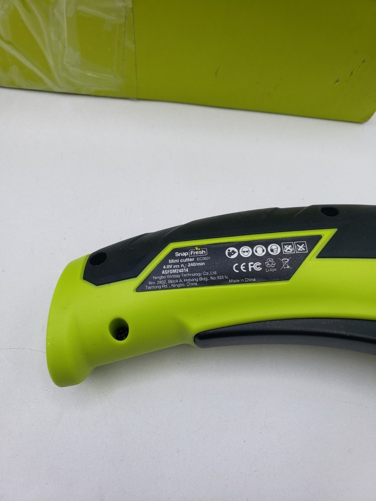 Snap Fresh Mini Cutter Electric Scissors EC0601