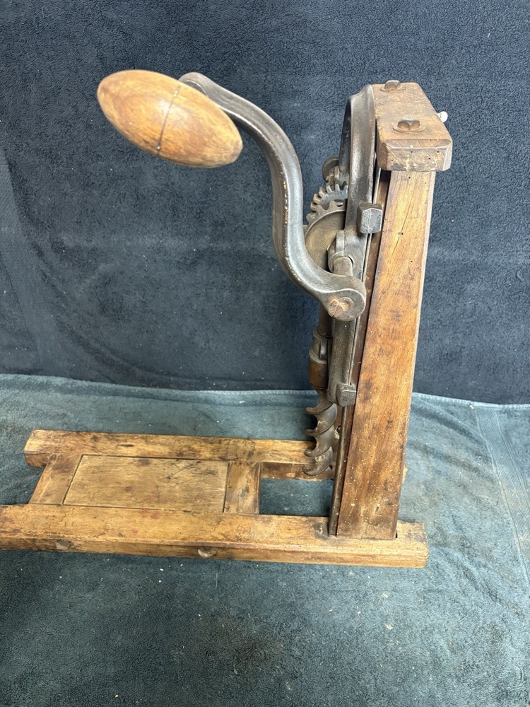 Vintage Barn Beam Timber Frame Auger Drill Hand Crank