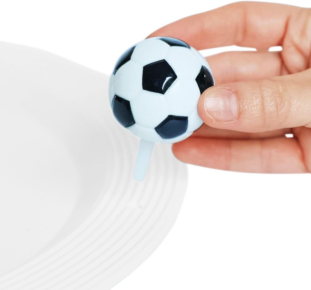 NORA FLEMING KICKIN' IT SOCCER BALL A449