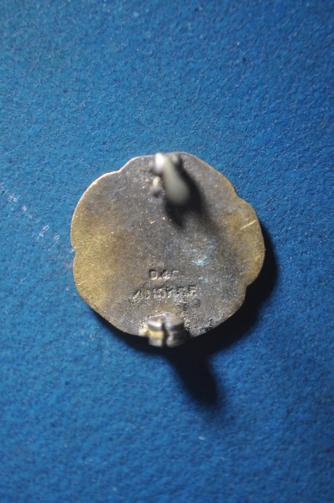 'G' in Wreath Mason Pin