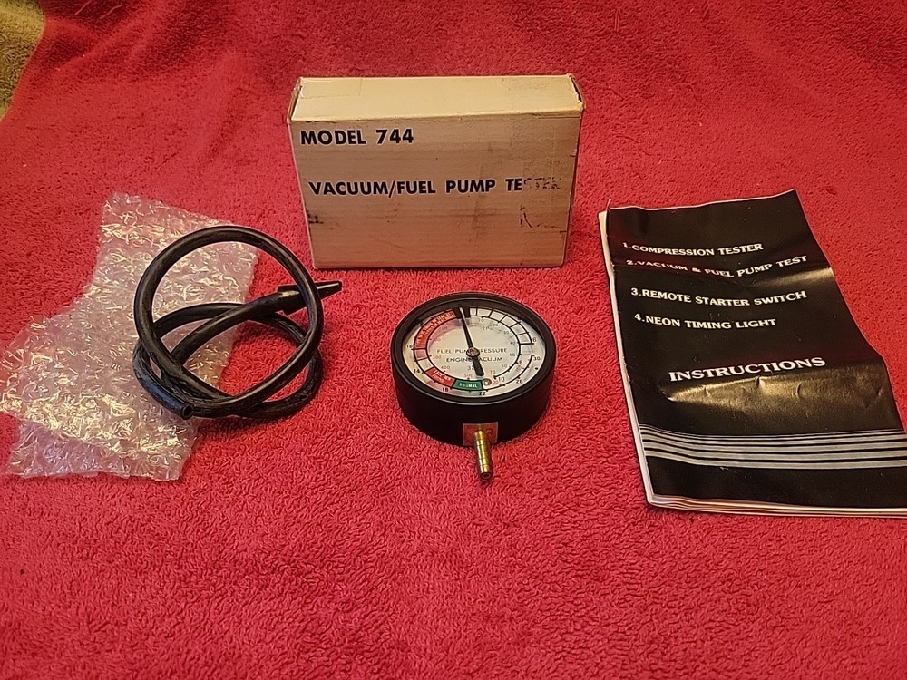VACUUM/FUEL PUMP TESTER MODEL 744
