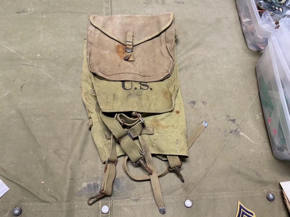 ORIGINAL WWII US ARMY M1942 COMBAT FIELD HAVERSACK BACKPACK-OD#3, 1942