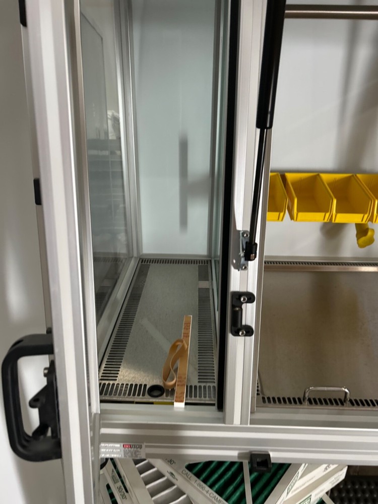 ISO sterile compounding hood 48ft 