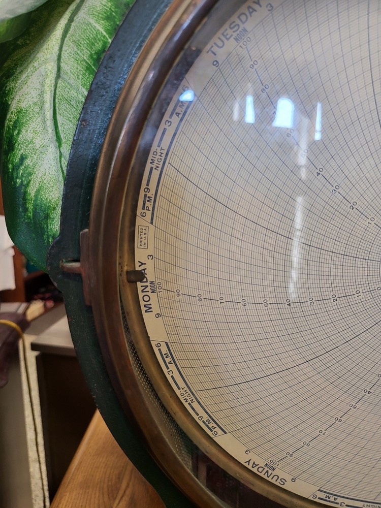 VINTAGE TAYLOR? 7 DAY TEMPERATURE CHART RECORDER KEY WIND