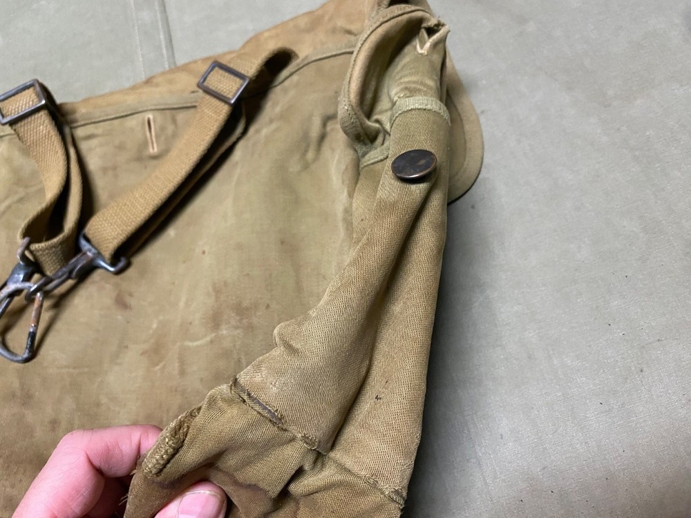 ORIGINAL WWII US AIRBORNE PARATROOPER M1936 MUSETTE JUMP BAG- 1940 POWERS CO