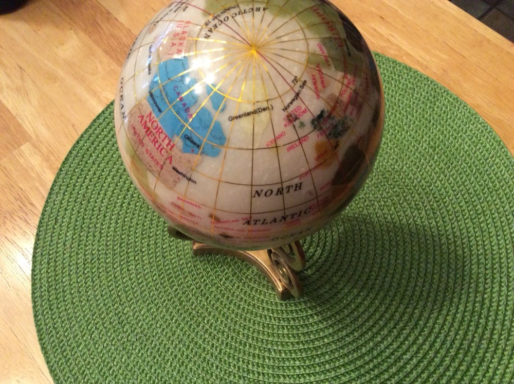 GLOBE ON BASE (world) DECOR GLOBE