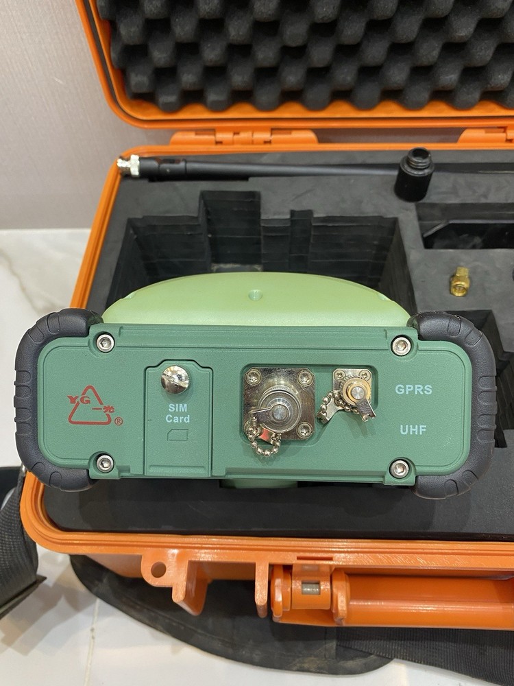 FOIF SGS 828 GPS Receiver