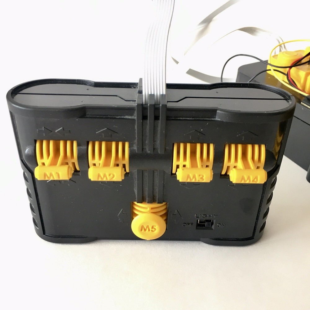 Robotic Robot Arm Kit Clamp Set Educational Construction Set Black Yellow