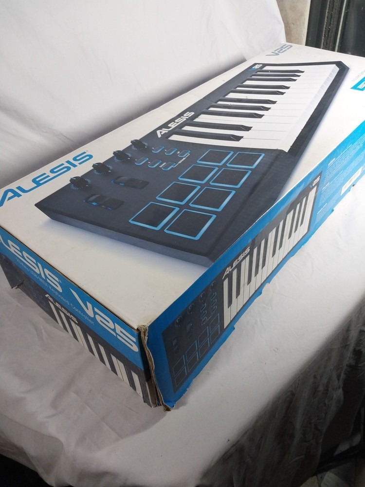 Alesis V25 25-Key USB-MIDI Keyboard Controller