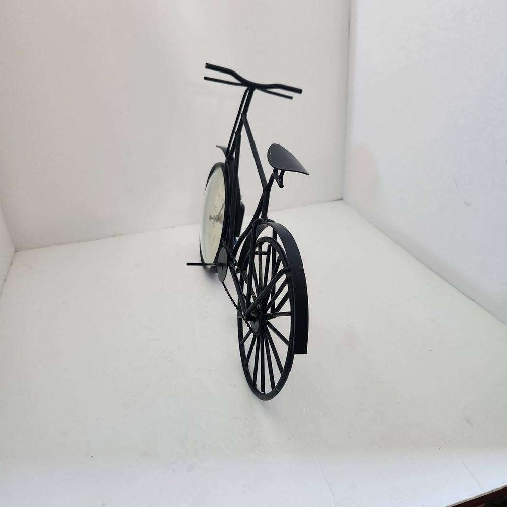 Quartz metal bicycle clock, works.