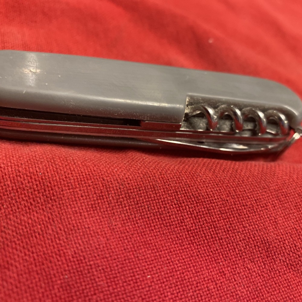 Multi Tool Pocket Knife 6-in-One