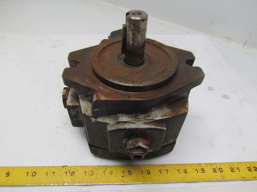 Parker PVV2320R2-10 Variable Volume Vane Pump