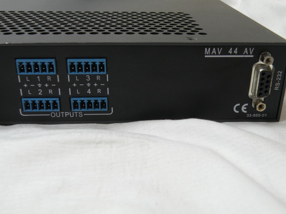 Extron MAV 44 AV, Composite Video Audio Matrix Switcher