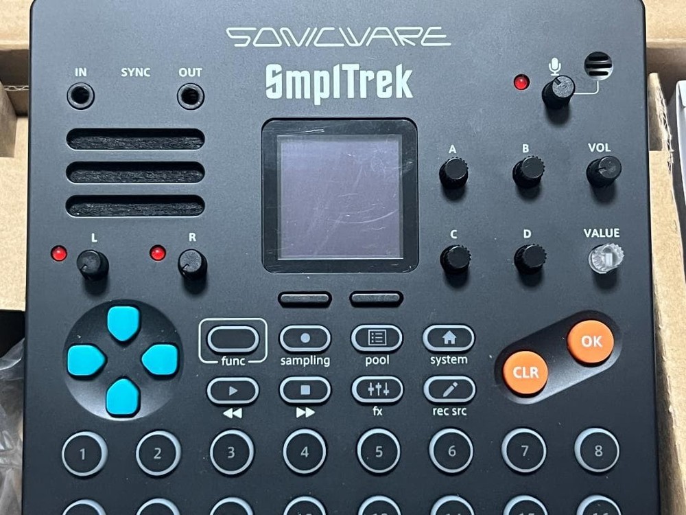 Sonicware SmplTrek Portable Production Sampler - Latest Firmware -