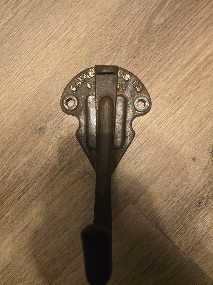 Savage Bros Taffy Pulling Hook